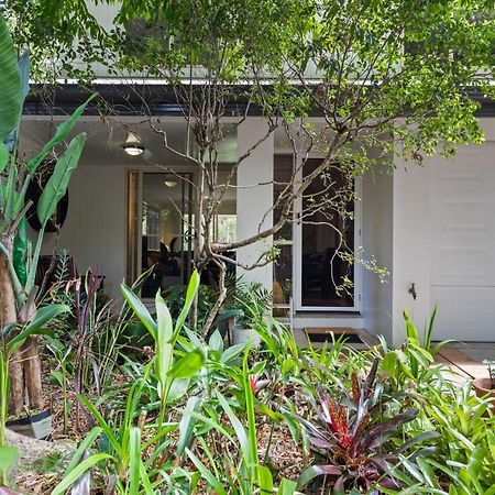 Treetops Lakeside Apartments Byron Bay Exterior foto