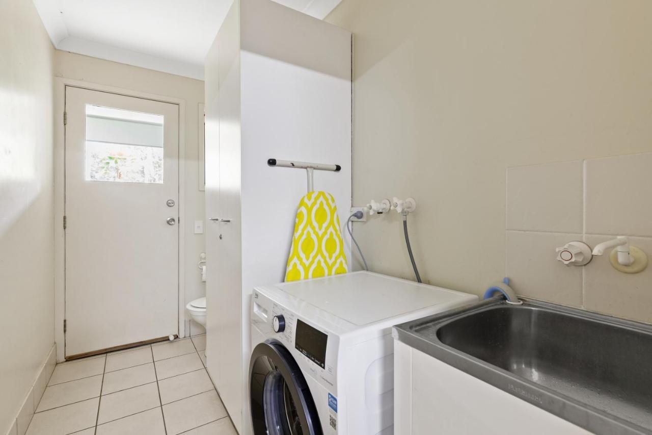 Treetops Lakeside Apartments Byron Bay Exterior foto